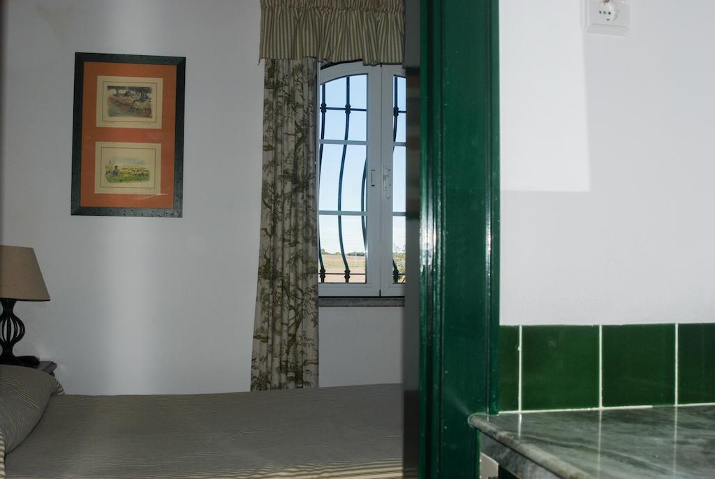 Hotel Herdade Da Samarra Viana do Alentejo Zimmer foto