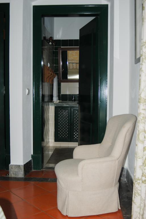 Hotel Herdade Da Samarra Viana do Alentejo Zimmer foto
