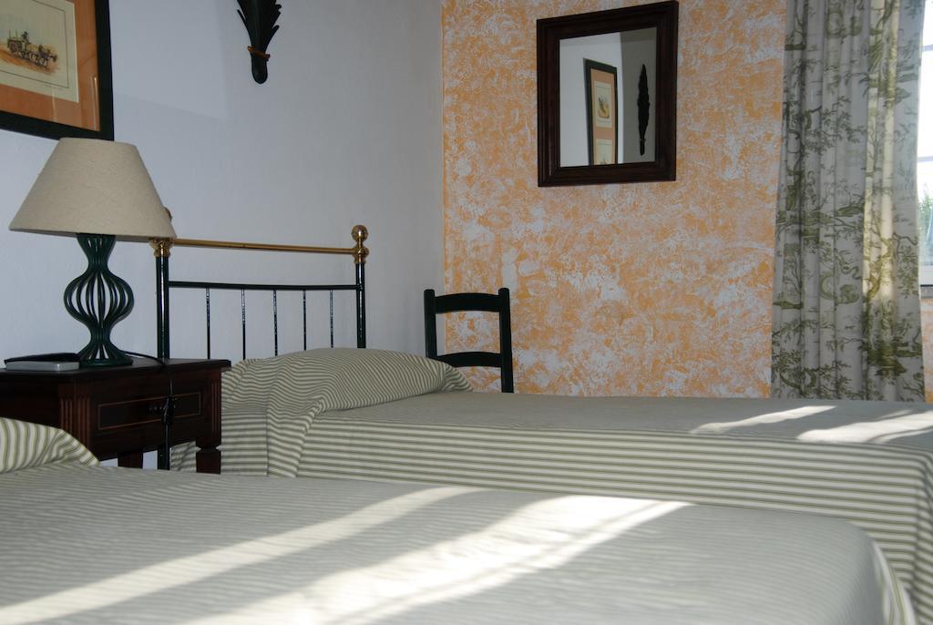 Hotel Herdade Da Samarra Viana do Alentejo Zimmer foto