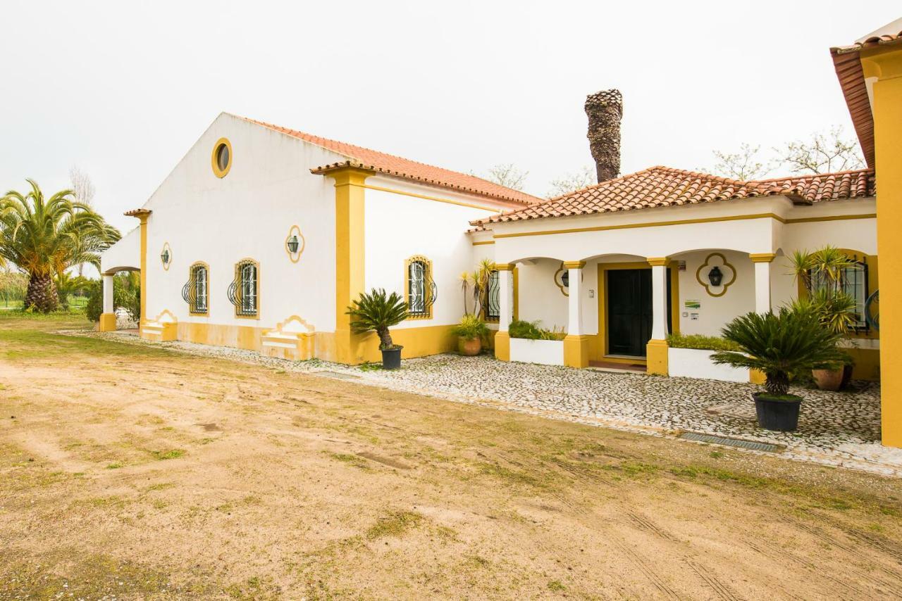 Hotel Herdade Da Samarra Viana do Alentejo Exterior foto